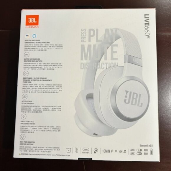 JBL LIVE 660NC Wireless Over-Ear Noise Cancelling Headphones - White - Picture 7 of 8